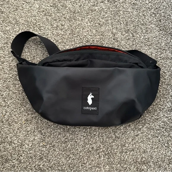 Cotopaxi Black Hip Pack